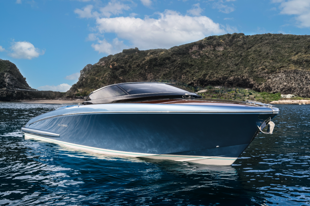 Riva El-Iseo all-electric day boat